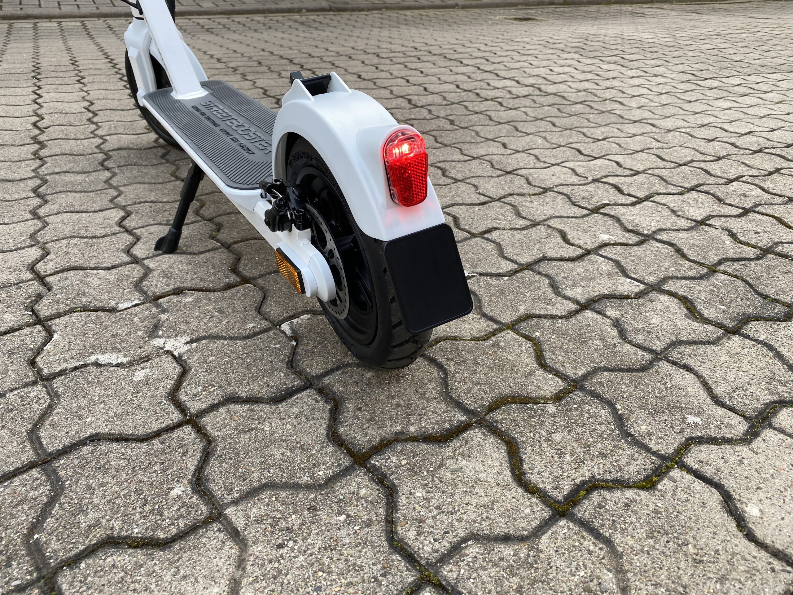 Die 17 besten Elektro-Scooter im Test inklusive Testsieger [jahr]