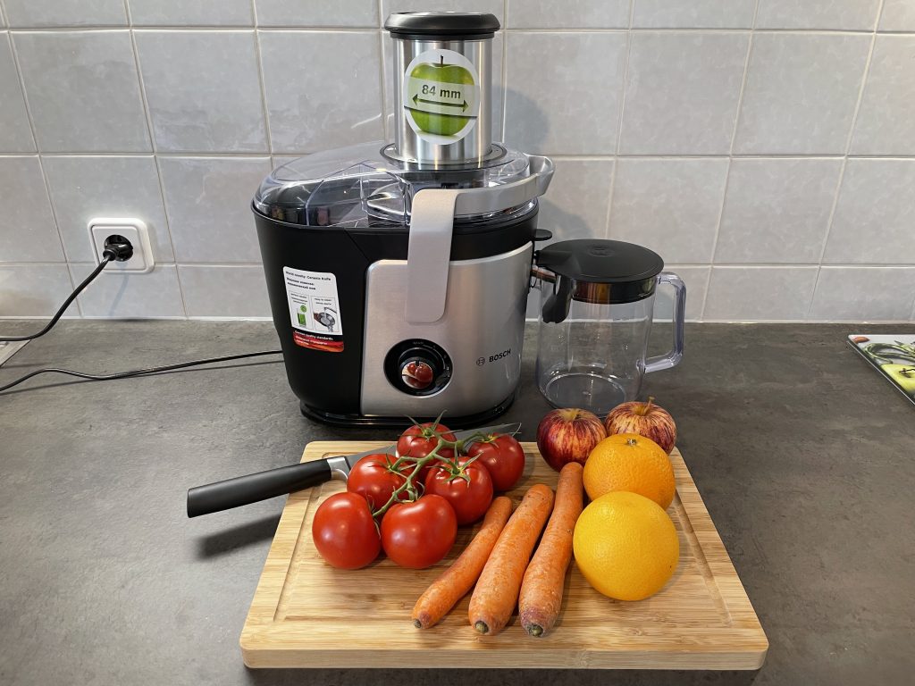Bosch VitaJuice 4 MES4010 Entsafter mit Obst und Gemüse