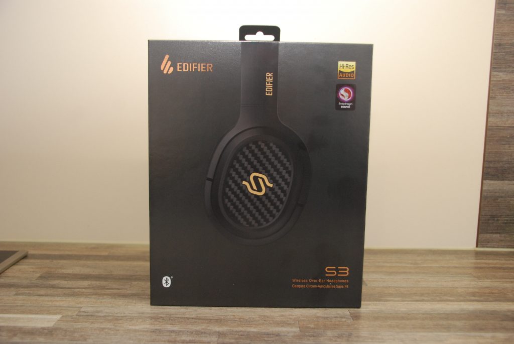 Die Verpackung des Edifier Stax Spirit S3 Bluetooth-Kopfhörers