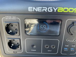 Die Anzeige der Energybooster Powerstation L