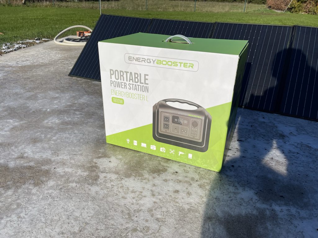Energybooster Powerstation L vor Panel