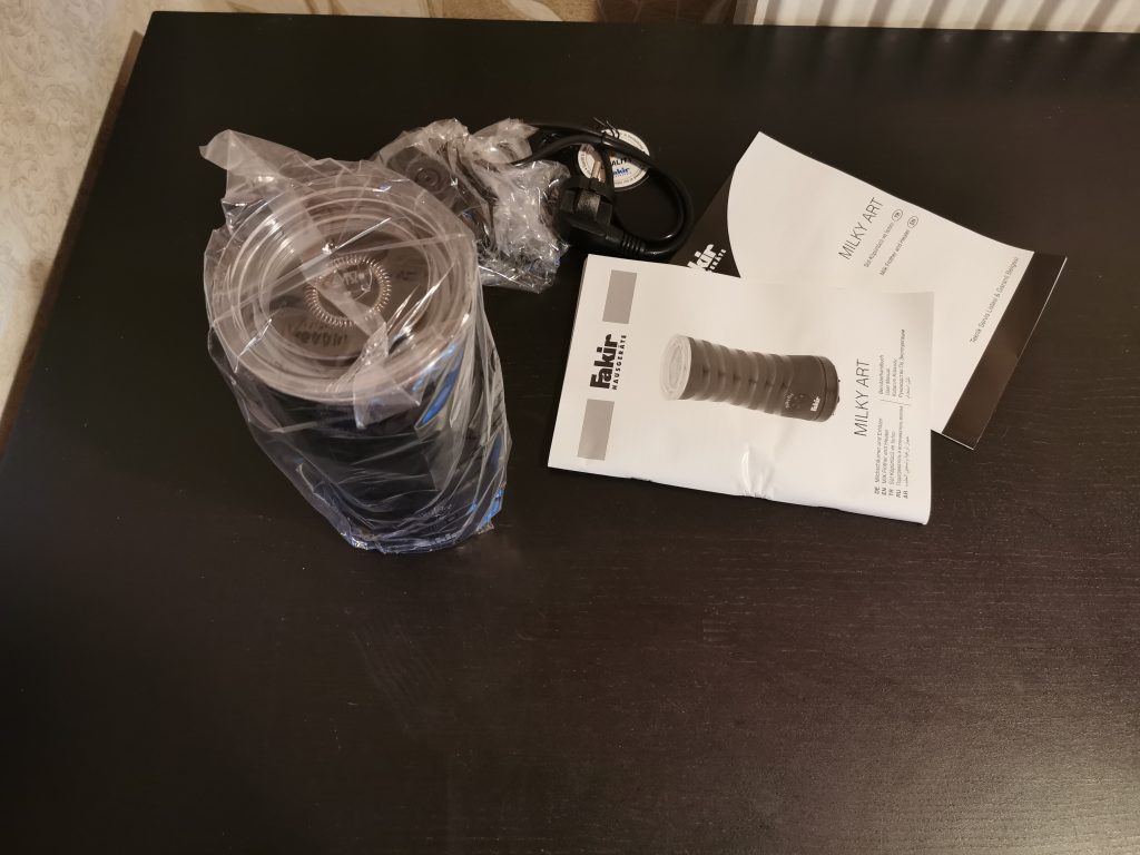 Fakir Milky Art Milchaufschäumer ausgepackt