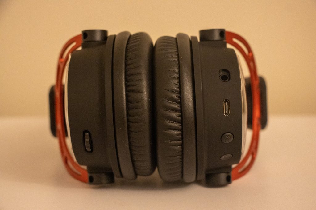 HyperX Cloud Alpha Wireless Gaming-Headset Unterseite