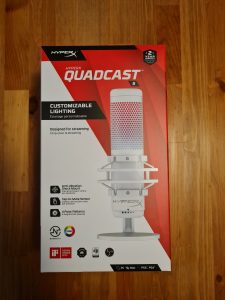 HyperX Quadcast S Mikrofon in der Verpackung