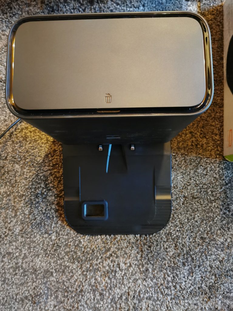 Medion X50 SW Saugrobter und Wischroboter