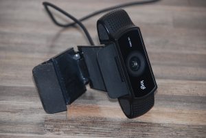 Logitech C922 Pro liegend