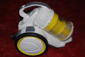 Kärcher VC 3 Staubsauger mit Staubbehälter