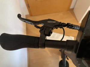 Trittbrett Kalle Elektro-Scooter Schalter links