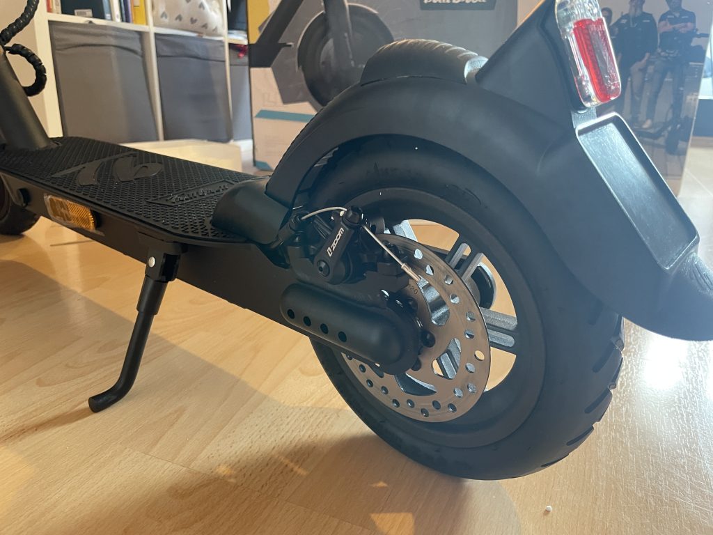 Trittbrett Kalle Elektro-Scooter Bowdenzug Bremse