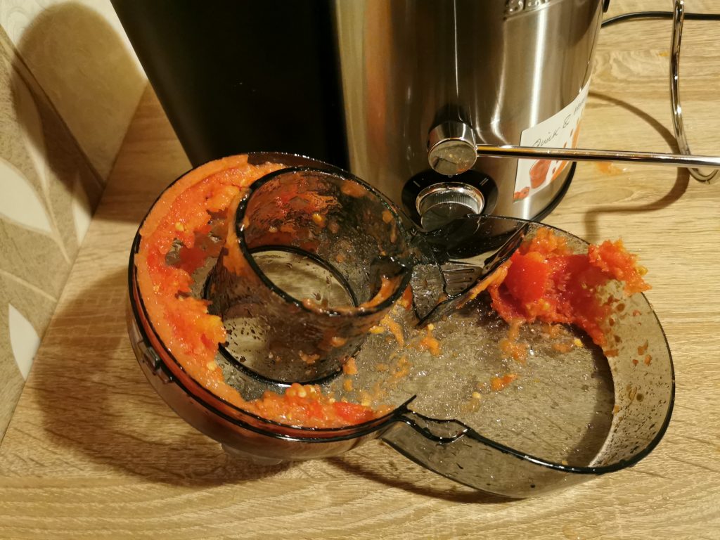 Severin Entsafter ES 3566 Tomatentrester im Deckel