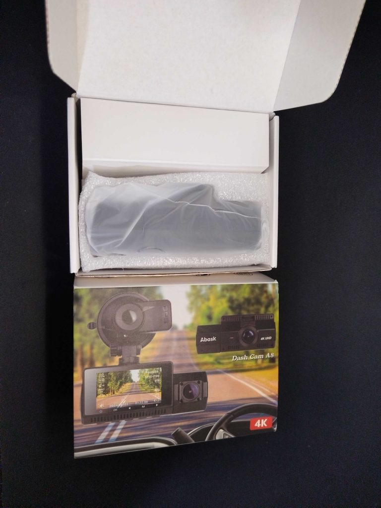 Abask A8 Dashcam in der Verpackung
