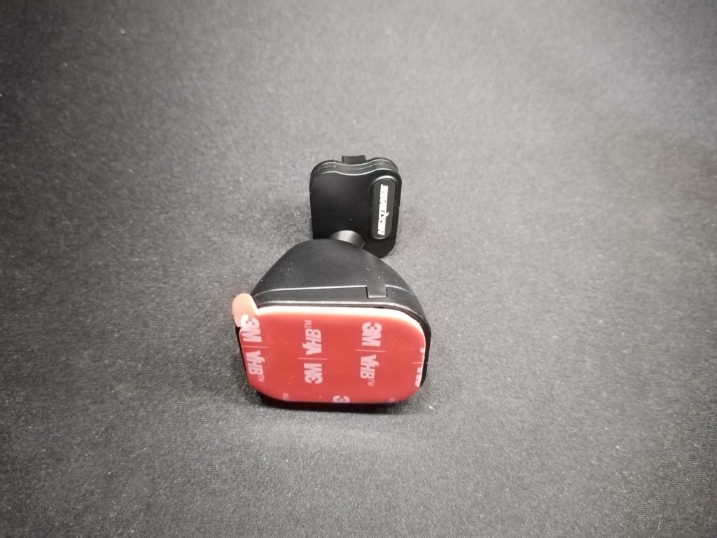 Click&Go-Halteruntg der Nextbase 122 GW