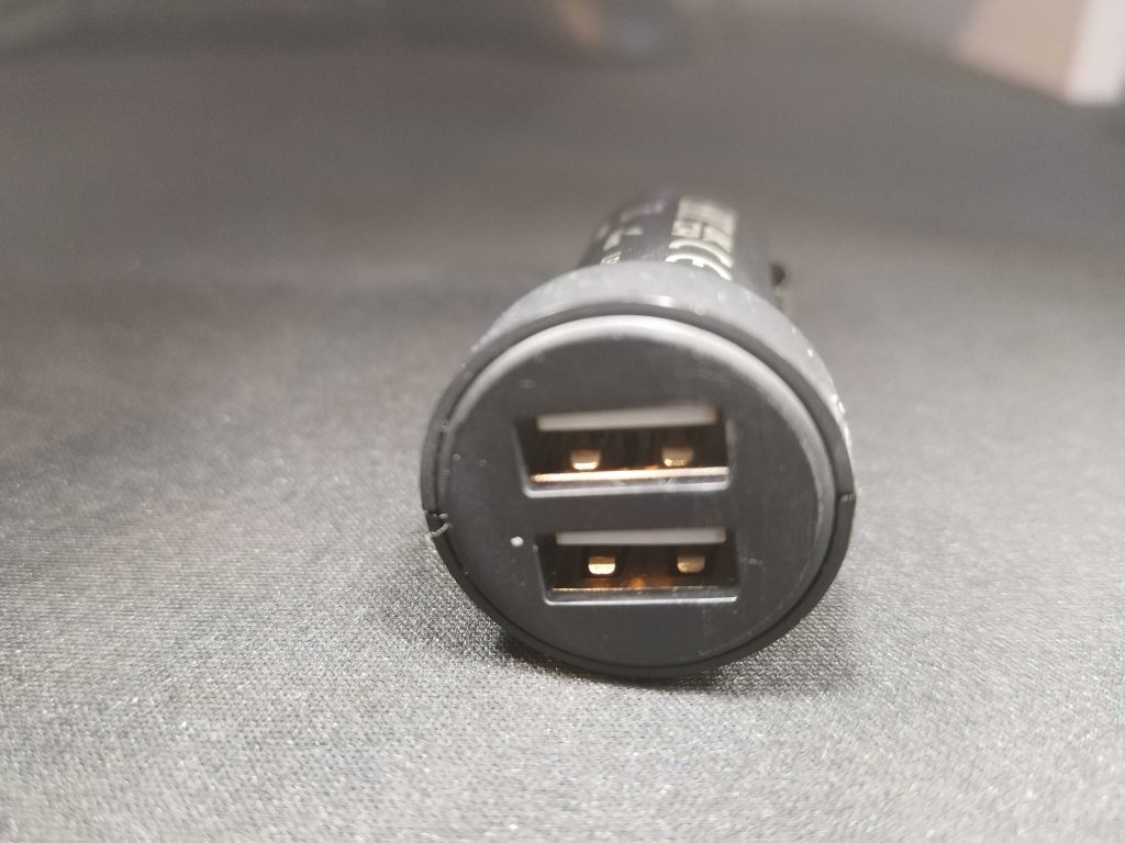 Garmin Tandem Dashcam 12-Volt-Adapter von oben