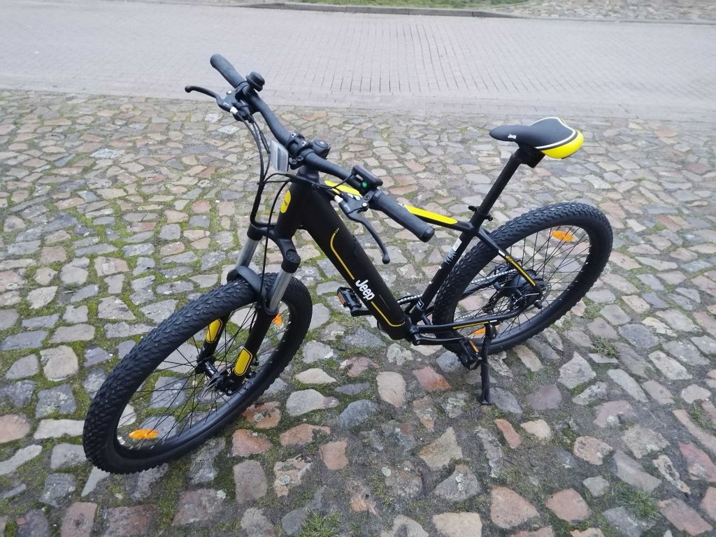 eep MHR 7000 E-Bike schräg von vorne links