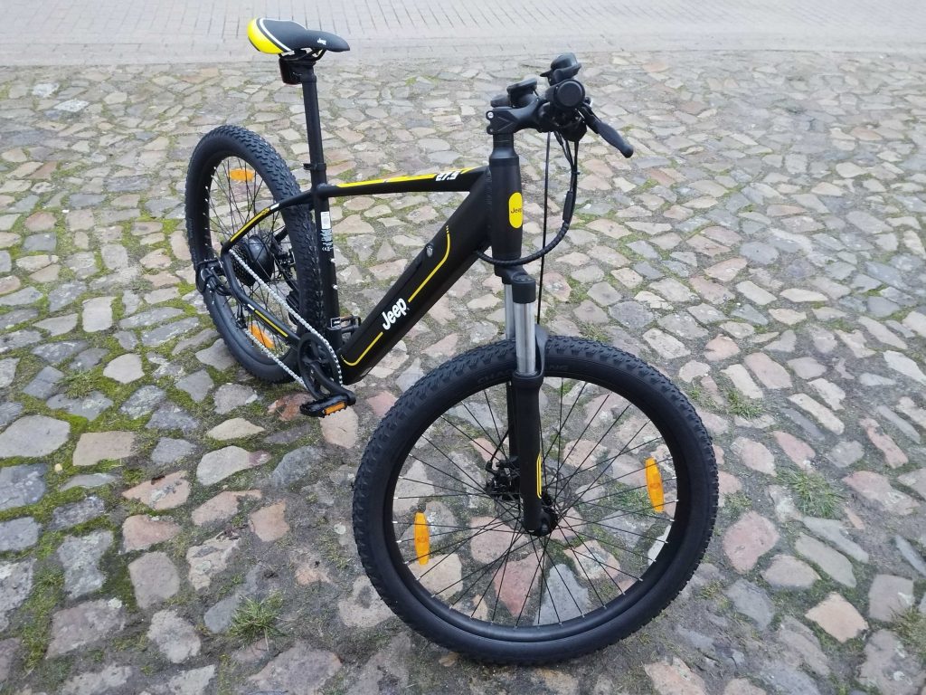 Jeep MHR 7000 E-Bike schräg von vorne rechts