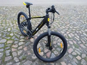 Jeep MHR 7000 E-Bike schräg von vorne rechts