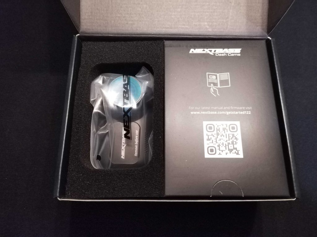 Nextbase 122 GW in der Verpackung