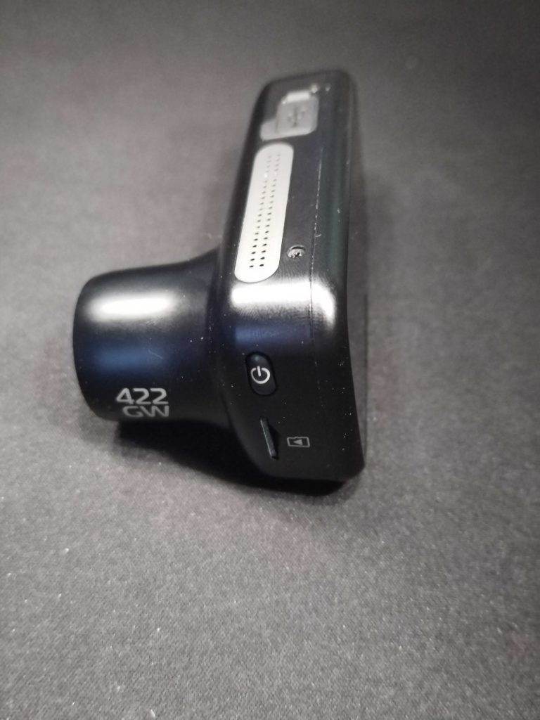 Nextbase 422 GW von der linken Seite