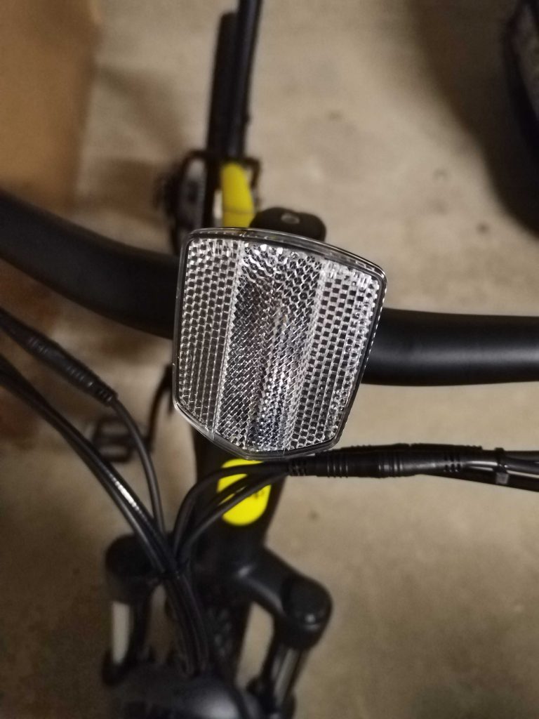 Reflektor des Jeep MHR 7000 E-Bikes vorne