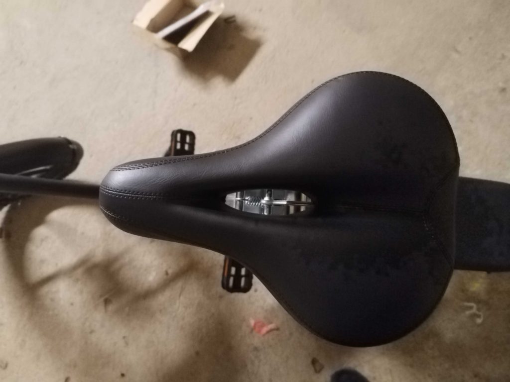 Sattel des Hitway BK5 E-Bikes