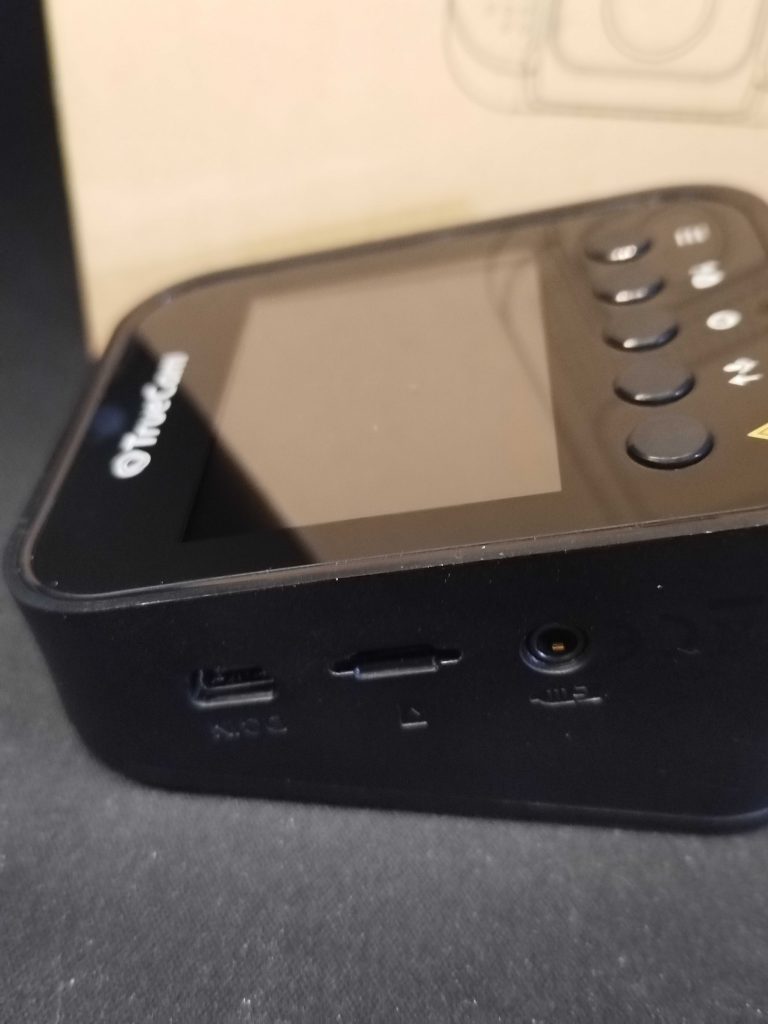 TrueCam H25 GPS 4K Dashcam rechte Seite