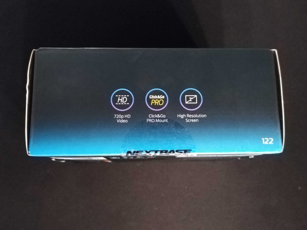 Verpackung der Nextbase 122 GW von unten