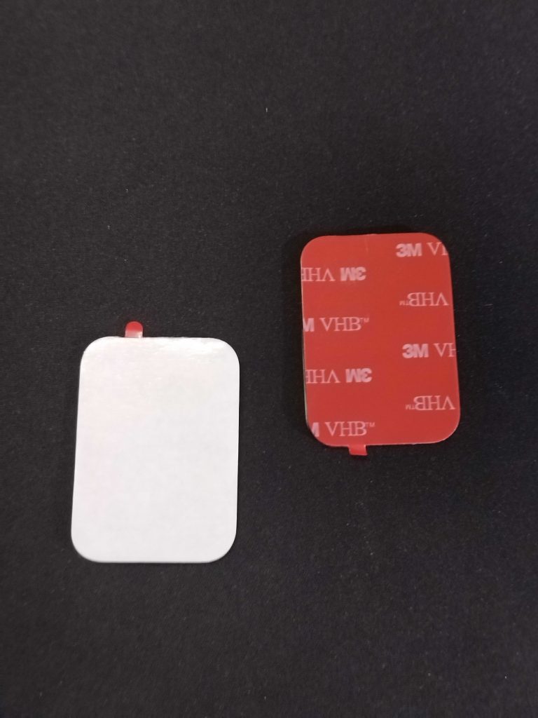 Zwei Klebepads