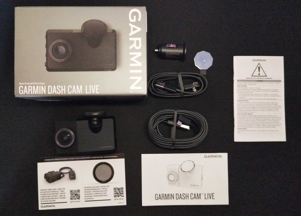 Gesamter Lieferumfang der Garmin Dash Cam Live