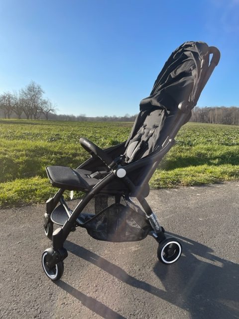 Hamilton by Yoop S1 Plus Kinderwagen Seitenansicht Verdeck eingeklappt