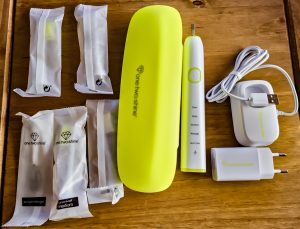 ONETWOSHINE Elektrische Zahnbürste ONE Lieferumfang