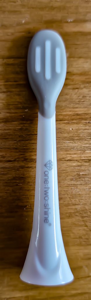 ONETWOSHINE Elektrische Zahnbürste ONE Wangenreiniger