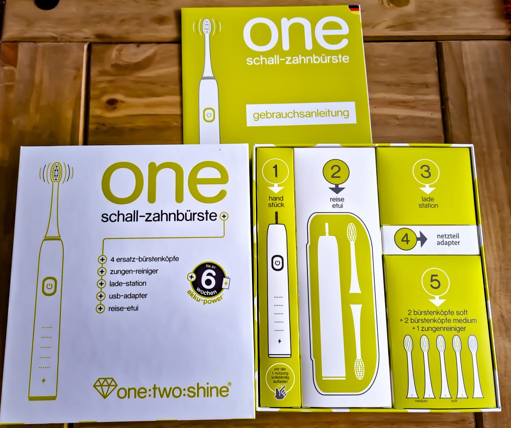 ONETWOSHINE Elektrische Zahnbürste ONE geöffnete Verpackung