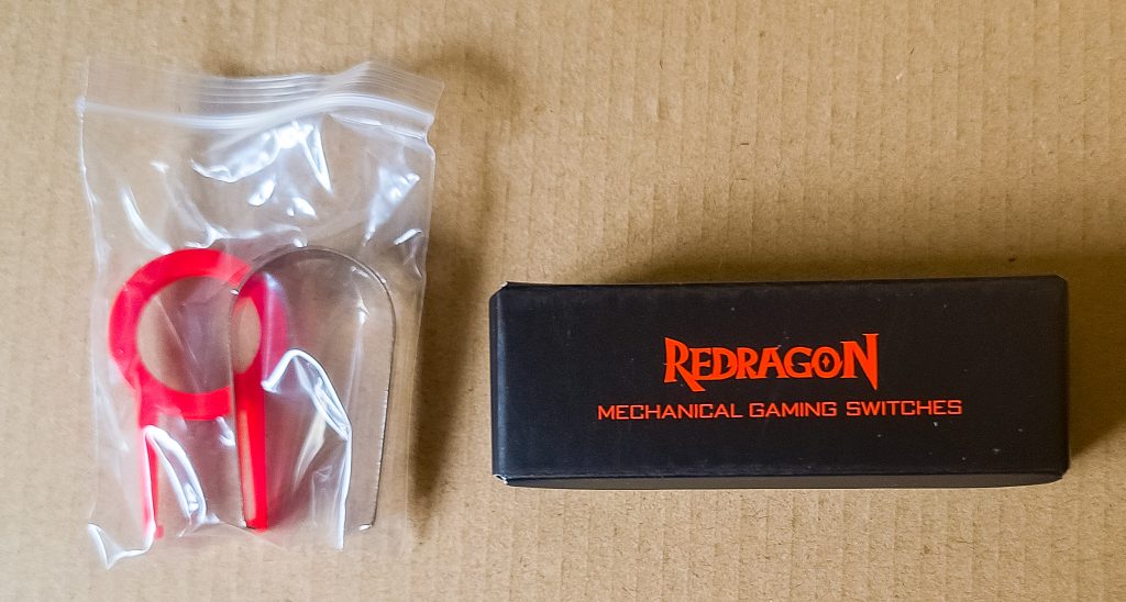 Redragon K565 Rudra Gaming-Tastatur Lieferumfang