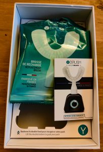 Y-Brush Elektrische Zahnbürste Lieferumfang