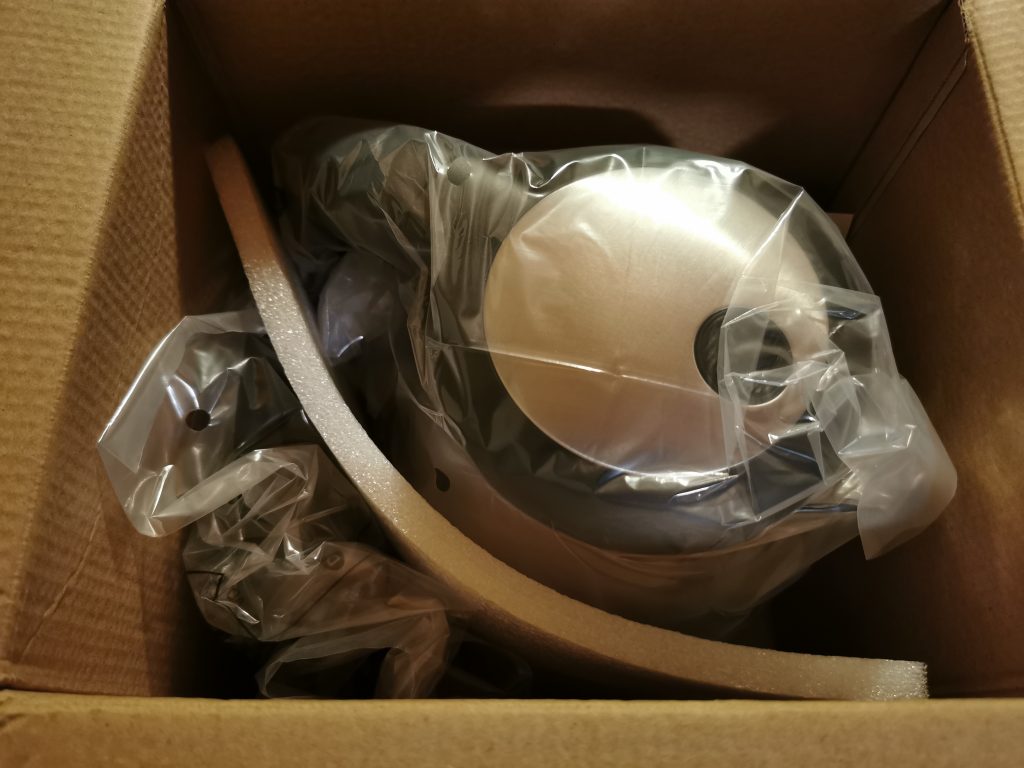 COSORI-Wasserkocher Verpackung geöffnet