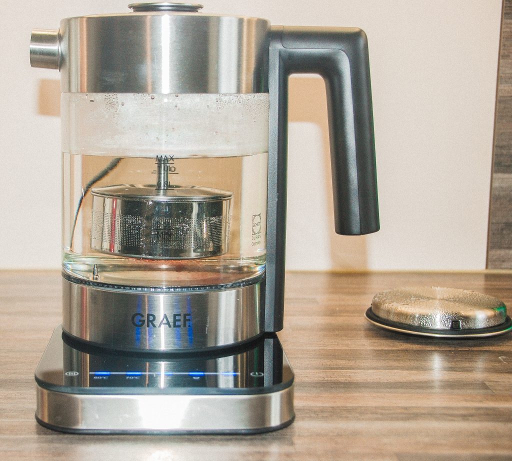 GRAEF WK 350 Wasserkocher mit Teesieb