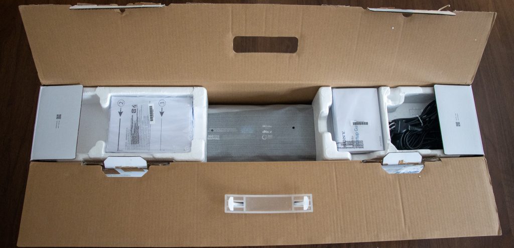 Sony HT-A3000 Soundbar Verpackung geöffnet