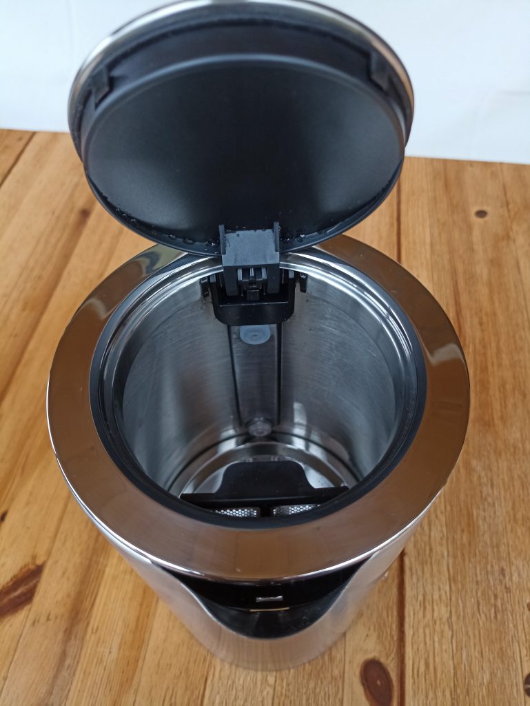 WMF Lumero Wasserkocher geöffnet