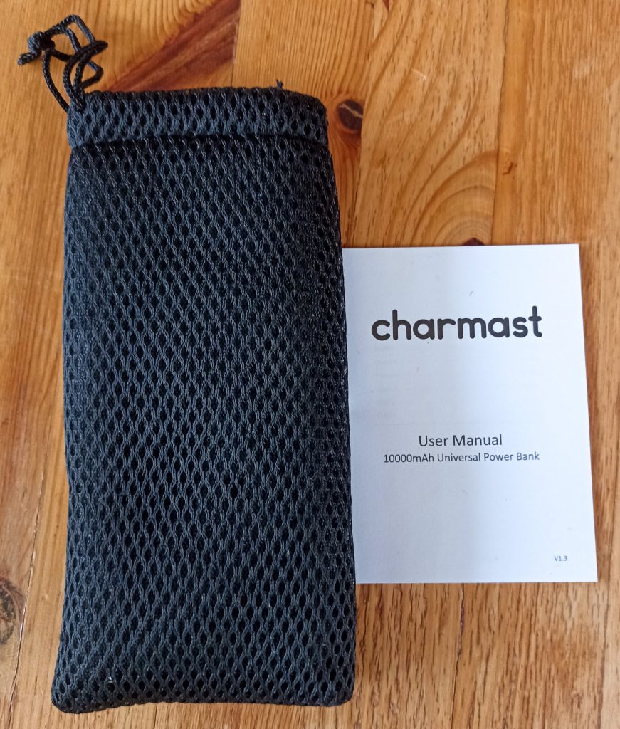 Charmast Powerbank Anleitung und Tasche
