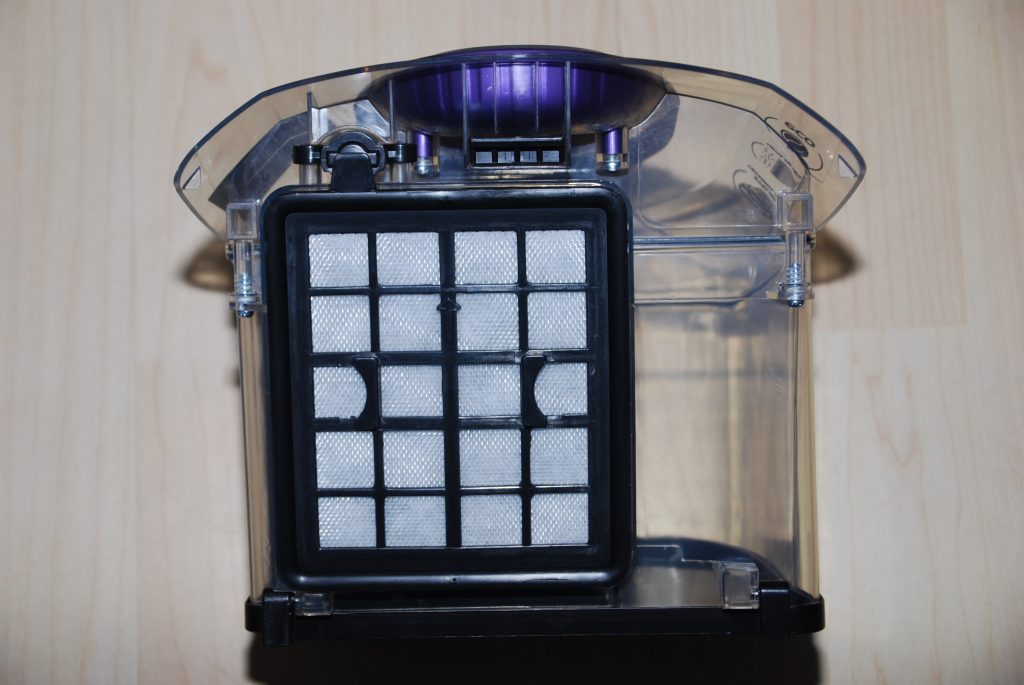 Balter Orion X3 Staubsauger Filter im Staubbehälter