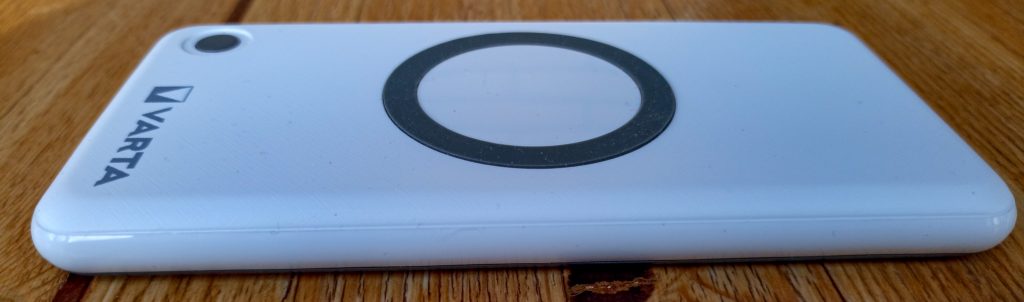 Varta Wireless Powerbank seitlich