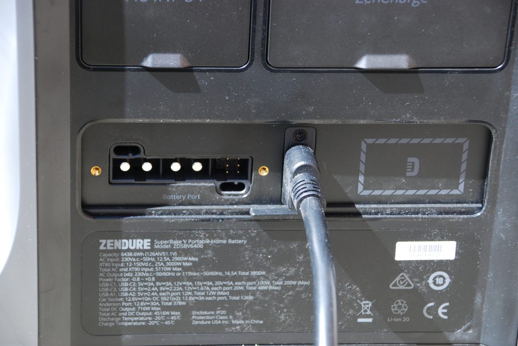 Zendure SuperBase V6400 Powerstation Anschluss Solarmodul