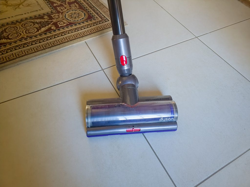 Dyson V15 Detect Test