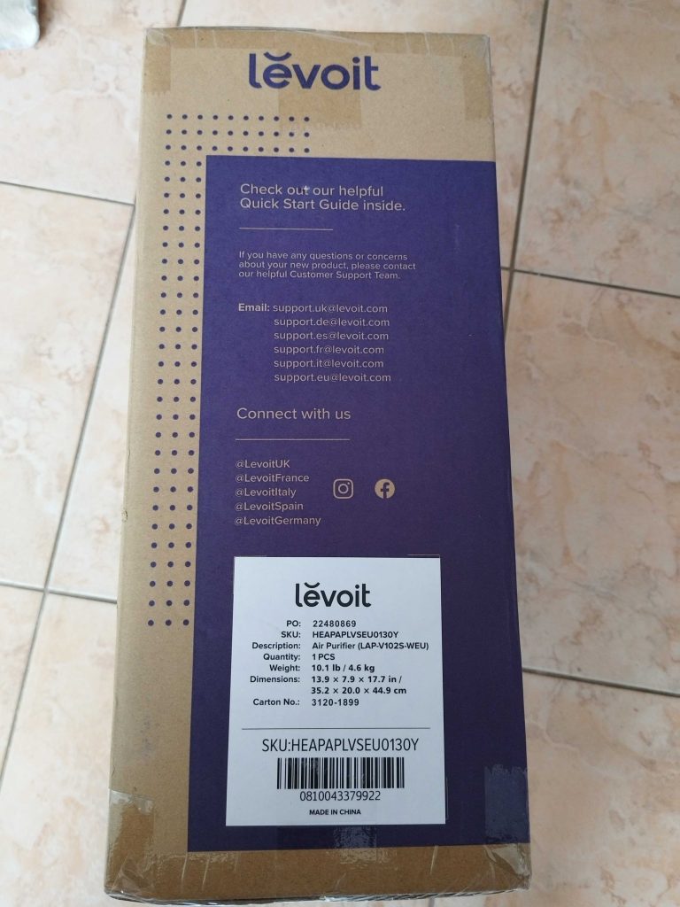Levoit Vital 100s Smart Luftreininger Verpackung von der linken Seite