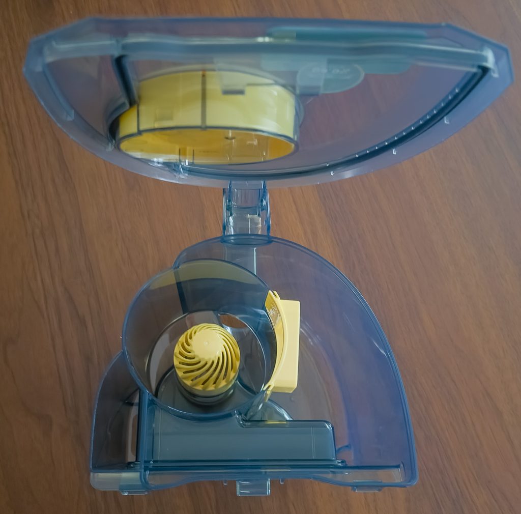 Philips XB212509 Staubsauger Serie 2000 Behälter geöffnet
