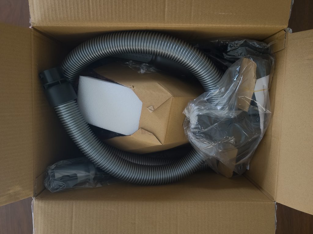 SEVERIN CY 7089 Staubsauger Verpackung geöffnet