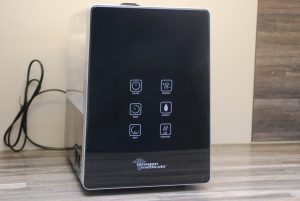 Newgen Medicals BF-610 Luftbefeuchter Frontansicht