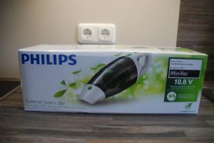 Philips MiniVac Handstaubsauger Karton