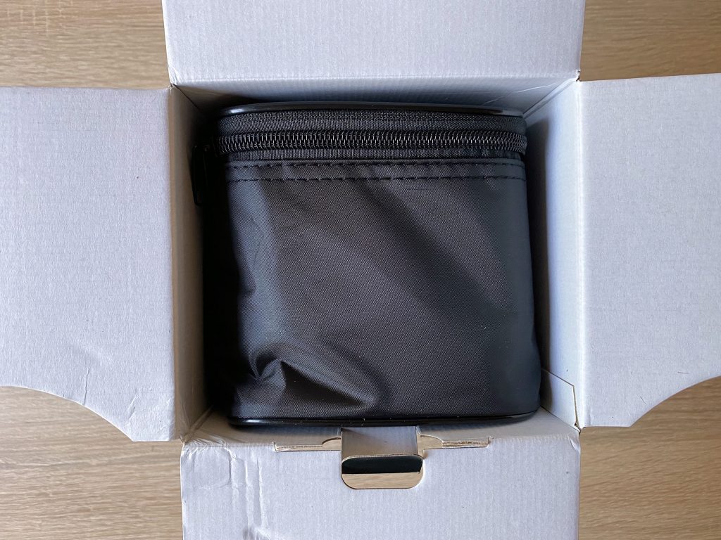 Braun ExactFit 3 Blutdruckmessgerät in der Verpackung