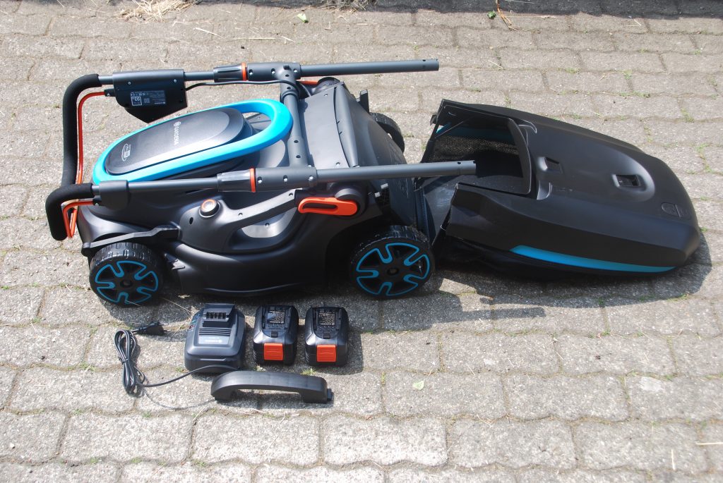Gardena PowerMax 37-36V P4A Akku-Rasenmäher ausgepackt